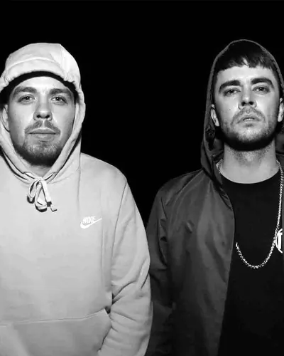 Azza & Grima, press photo