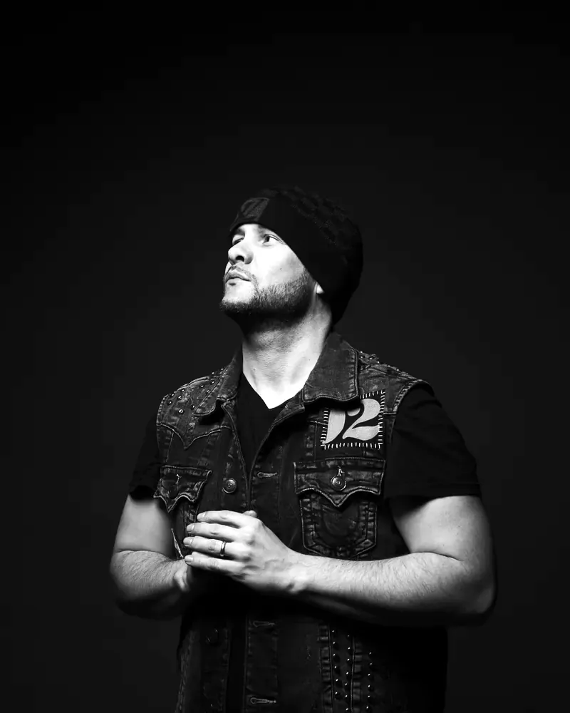 Harry Shotta, press photo