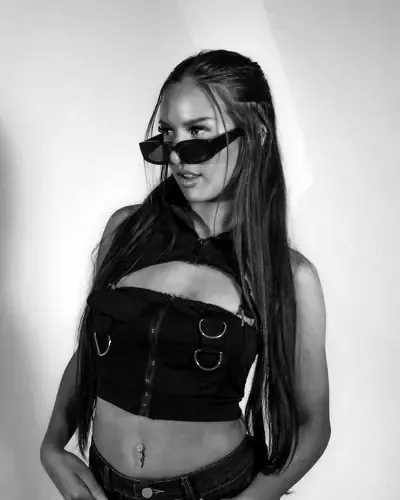Nersha, press photo