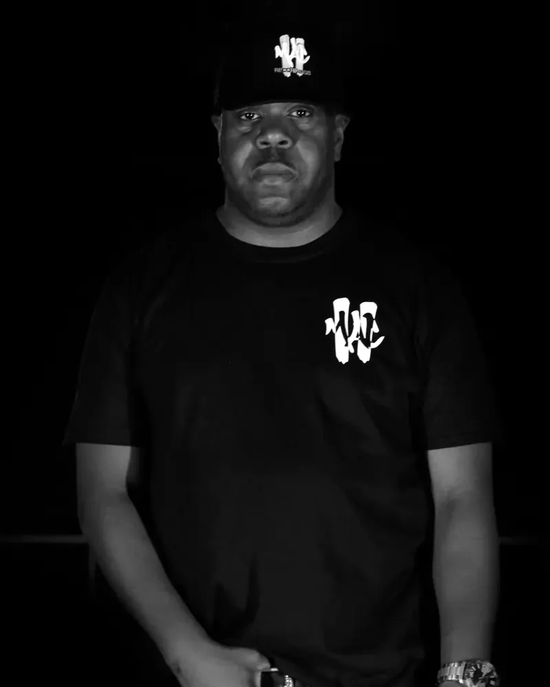 Randall, press photo