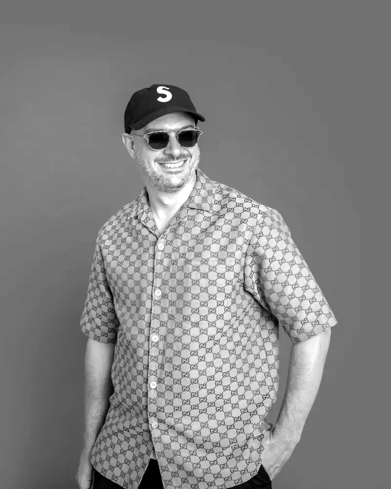 Serum, press photo