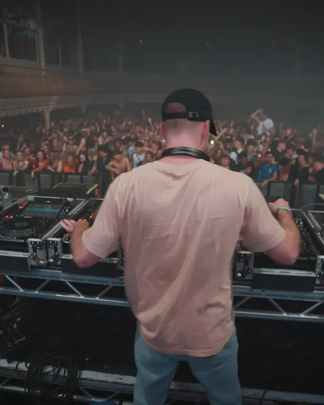 DnB Allstars: Bournemouth: DJ at the decks looking out over the Bournemouth crowd