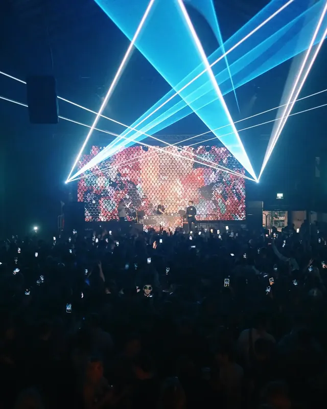 DnB Allstars NYE: Birmingham: blue lasers fanning over the NYE crowd in Birmingham